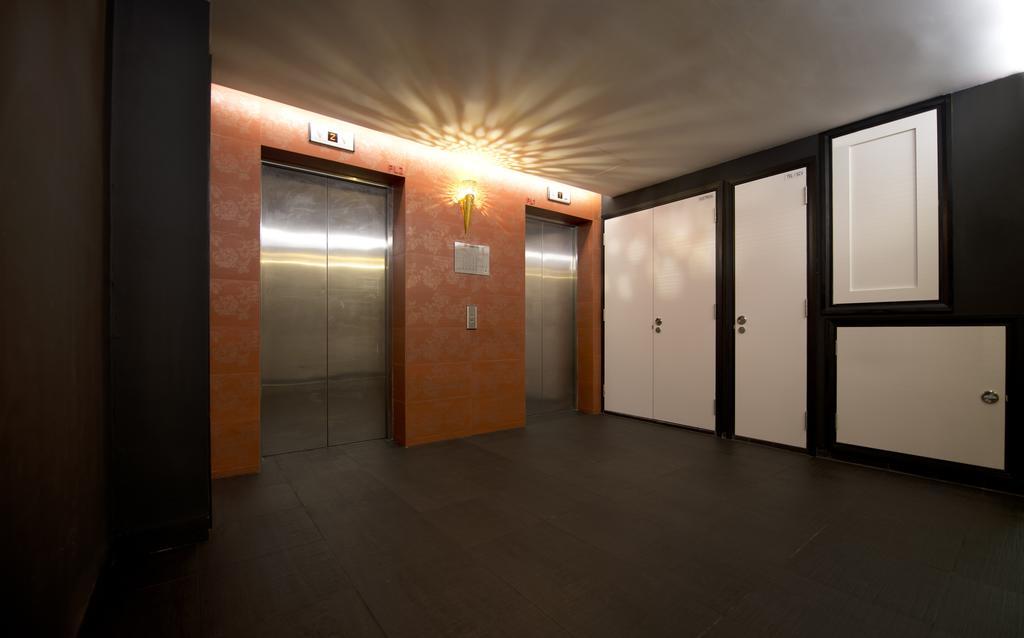 Venue Hotel - SG Clean Singapore Exterior foto